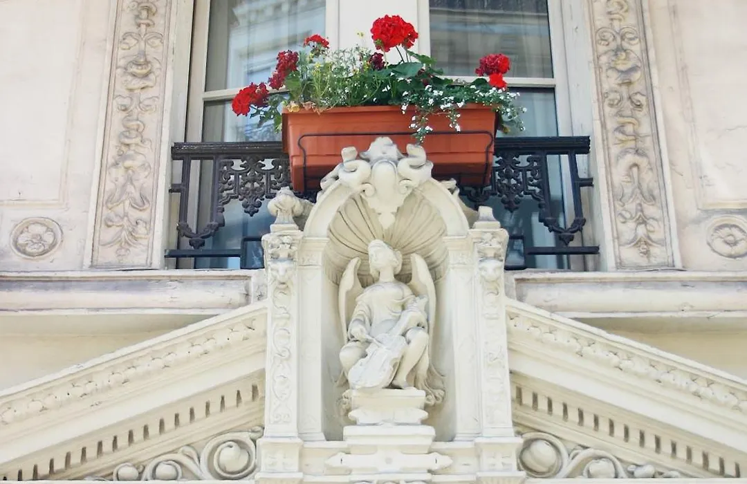 Hotel Meslay Republique-1